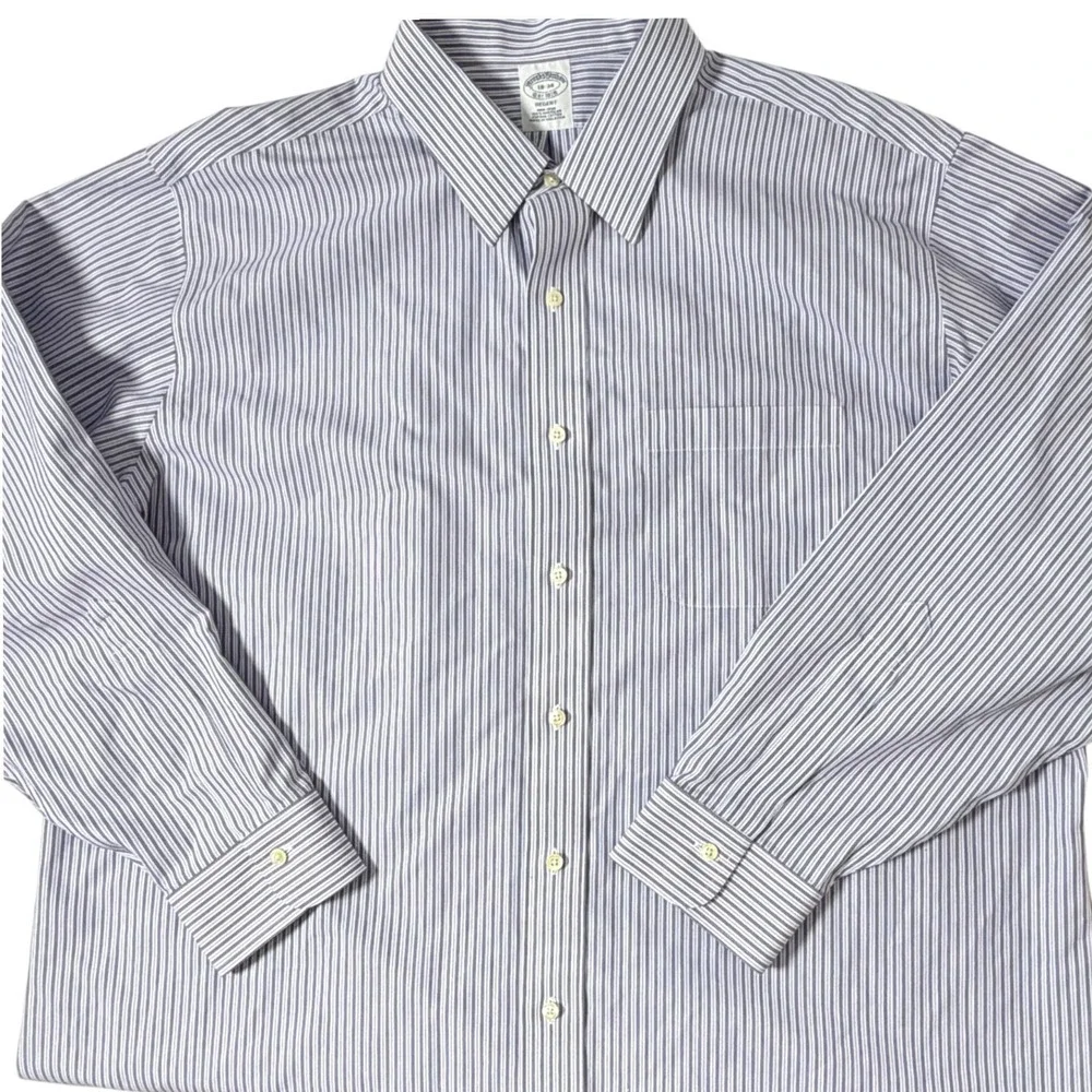 Vintage Brooks Brothers Regent Striped Supima Cotton Oxford‎ Shirt Size 18-34